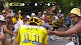 ¡Una bolsa de patatas en el camino de Pogacar! Un espectador del Tour va demasiado lejos y pone en riesgo el liderato de la vuelta