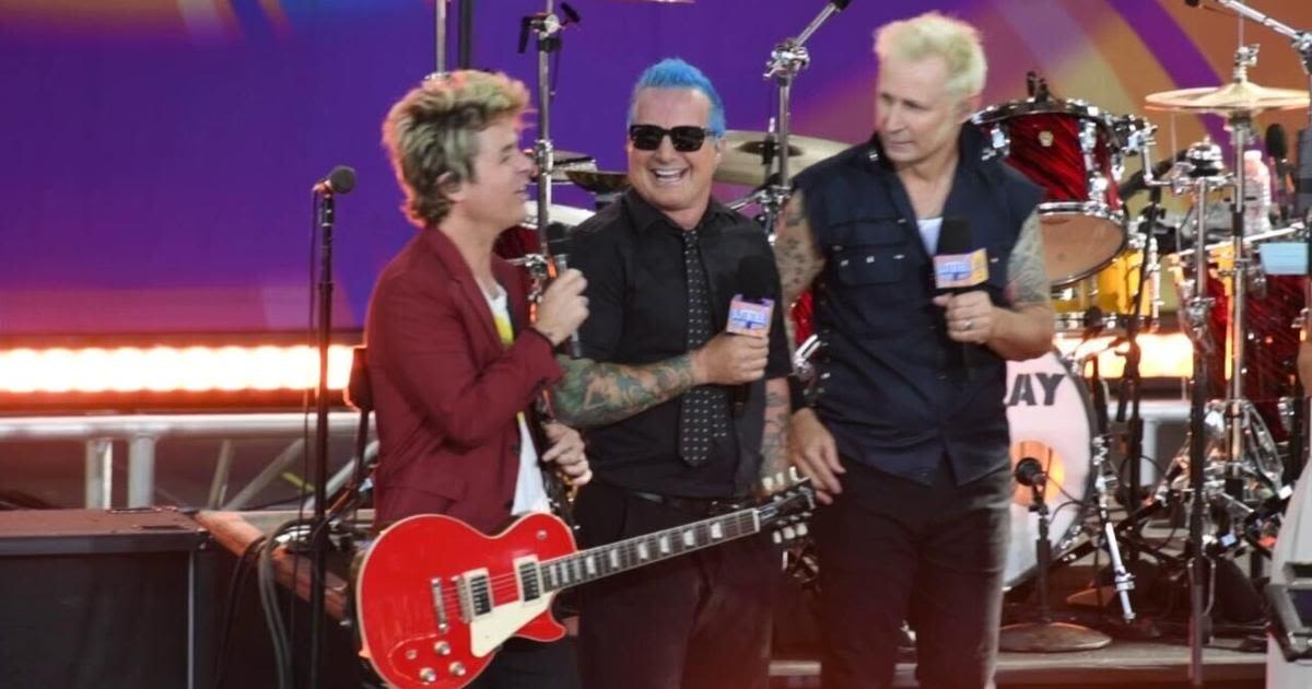 NY: Green Day performs on Good Morning America TV show - 54776686