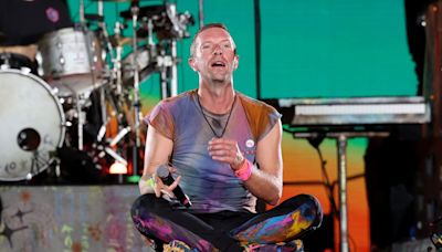 Coldplay’s Chris Martin gives fan struggling with osteoarthritis a ride to his concert