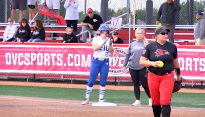 EIU softball splits games at OVC tournament