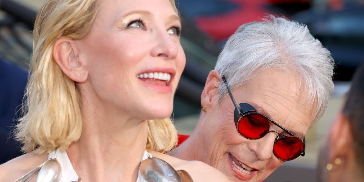 Jamie Lee Curtis Practically Glues Herself To Cate Blanchett To Avoid Wardrobe Malfunction