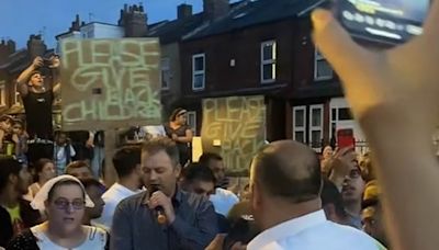 Roma community in Leeds takes to the streets to protest again