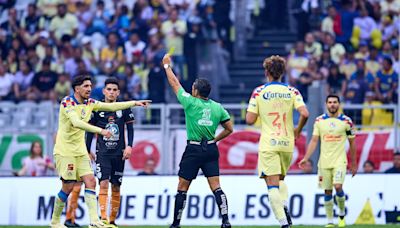 ¡Polémica! El árbitro del América vs Pachuca perdona las tarjetas rojas