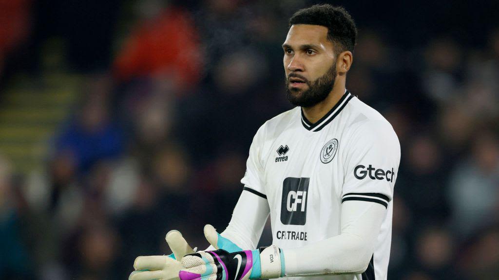 'It feels brilliant to be a Hammer' - Foderingham joins West Ham