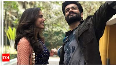 Sunny Kaushal REACTS as a fan named 'Sharvari' asks if he is single; Taapsee Pannu's answer is unmissable | Hindi Movie News - Times of India