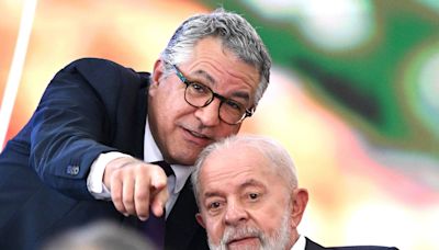 Lula pediu 'o que for necessário' para cumprir arcabouço fiscal, diz Padilha