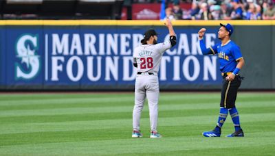 D-backs' Eugenio Suarez looks to get the better of Mariners in rematch