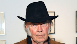 Spotify Pulls Neil Young's Music After Singer Gave Ultimatum Over Joe Rogan's COVID 'Disinformation'
