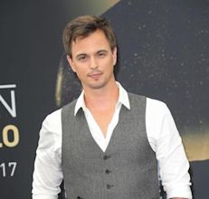 Darin Brooks