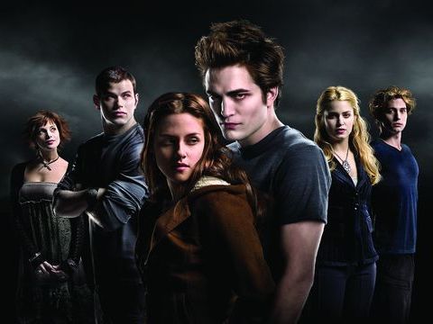 “Twilight” Saga Novel “Midnight Sun” Lands an Animated Series Order at Netflix