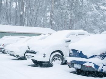 Melbourne and Sydney record same morning temperature – but in one city it felt near freezing