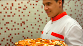 Unas 2500 pizzas por día y 500 porciones de fainá: este clásico de Buenos Aires se renueva y sin perder su mística