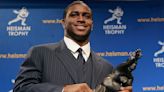 Reggie Bush reinstated as 2005 Heisman Trophy winner; changes in NCAA rules led to decision