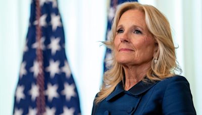 Famosas piden a Jill Biden detener genocidio en Palestina - La Opinión