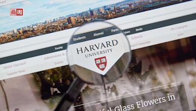 哈佛、耶魯大學為何走回頭路？要求入學學生繳「美版學測」成績