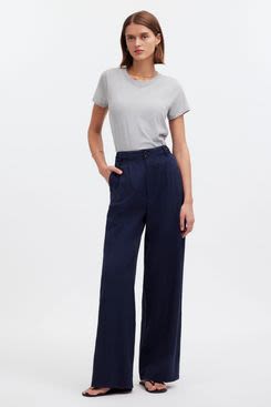 The ‘Most Comfortable’ Madewell Pants Are Almost 50 Percent Off