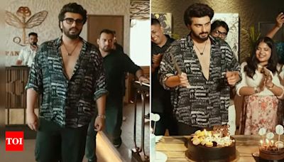 Arjun Kapoor jokingly says 'shaadi nahi kar rahe hum' as a female fan feels nervous at his birthday celebration | Hindi Movie News - Times of India