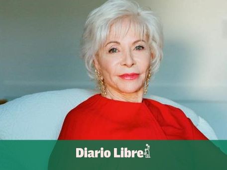 Isabel Allende: "Los libros me protegieron como un escudo en mi infancia"