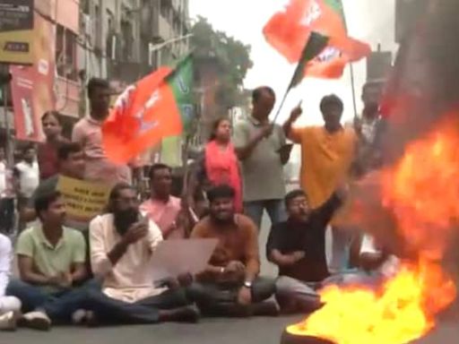 Bengal 'Rape' Case: BJP Stages Protest Demanding Justice For Minor, Locals Torch Police Post Ov