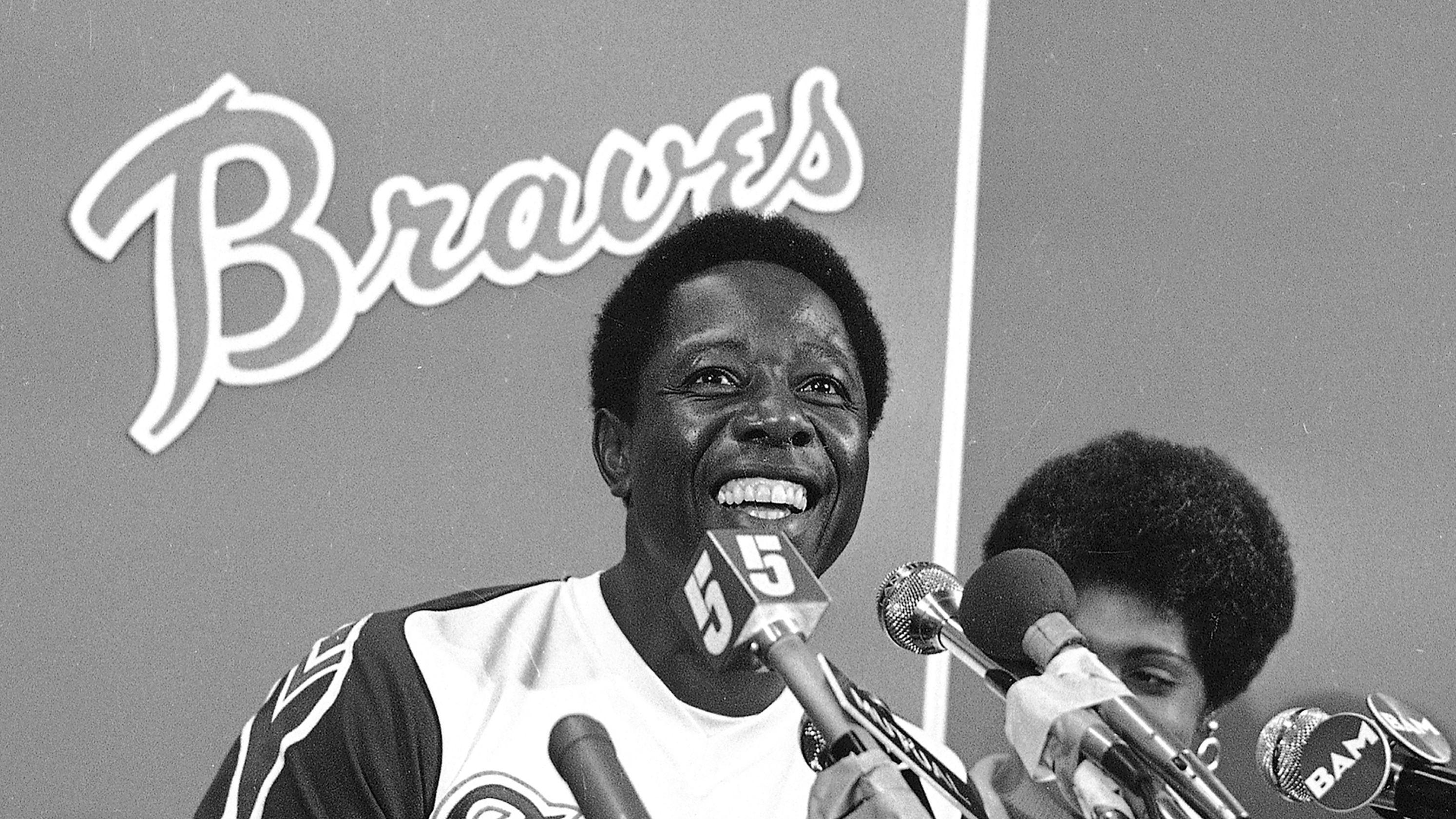 50 years ago, Hank Aaron asked for a shot as MLB’s first Black manager