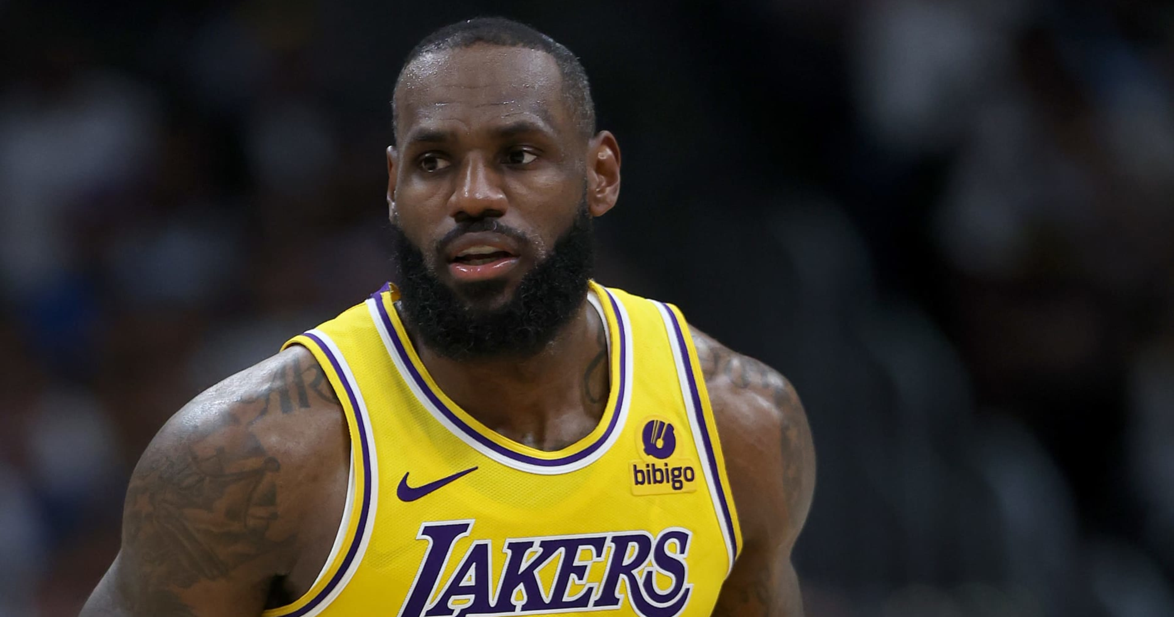 NBA Rumors: Lakers Viewed LeBron James Rejecting Warriors Trade as Star Valuing LAL