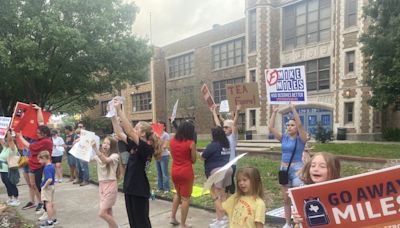 Houston ISD protests ramp up as more teachers face termination | Houston Public Media