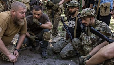 Ukraine's military trains civilians in 'Test Week' to give a sense of war with Russia