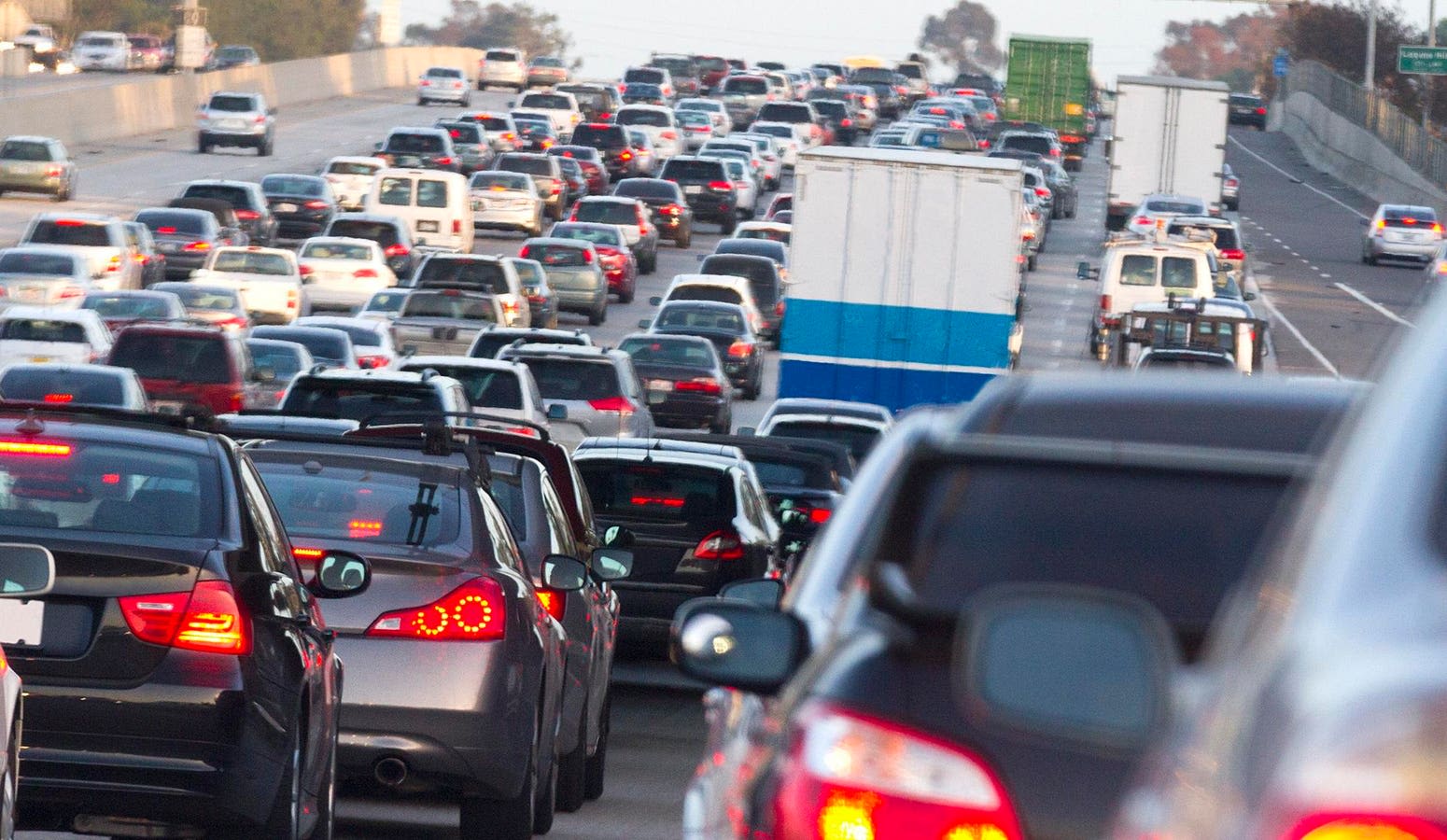 These Are The Worst Times To Be On The Road This Memorial Day Weekend