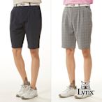 【Lynx Golf】男款日本進口布料彈性涼感機能經典格紋左右兩側鬆緊帶設計雙折休閒短褲(二色)