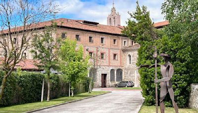 Arzobispado español avisa de acciones legales a monjas excomulgadas si no dejan monasterio