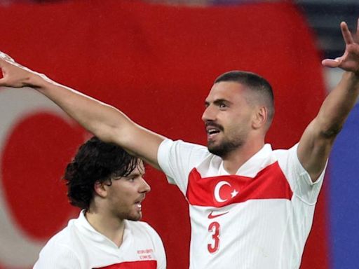 Demiral, de Arabia Saudí a Leipzig para ser héroe de Turquía y MVP