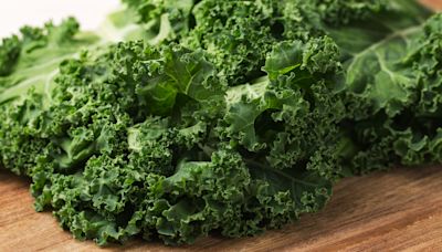 The Easy Way To Bring That Wilted Kale Back To Life