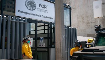 Reportan que dos agentes de la FGR en Tijuana inhalaron fentanilo “por accidente”