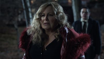 ...Jennifer Coolidge & Bill Murray Stand Out In Wildly Entertaining Dysfunctional Family Crime Comedy – Toronto Film Festival