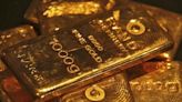 Gold prices slide as M.East fears ease, rate jitters persist By Investing.com