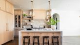 Kitchen of the Week: Warm Neutral Style in Wood and Limestone (4 photos)
