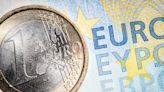 EUR/USD falls back amid uncertainty ahead of Eurozone data, Fed policy