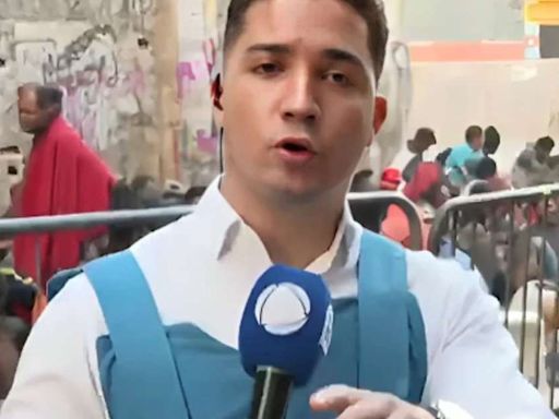 Repórter da Record é agredido no meio da rua ao vivo; veja