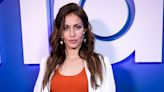 El look de invitada de Hiba Abouk con el vestido de punto (de 2019) perfecto para llevar todo el verano