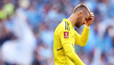 Former Manchester United goalkeeper David de Gea upset with Erik ten Hag