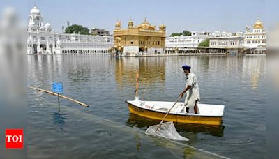 Yoga influencer warned of legal action over performing yoga at Golden Temple | Chandigarh News - Times of India