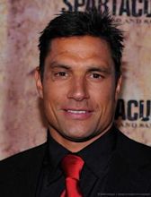 Manu Bennett