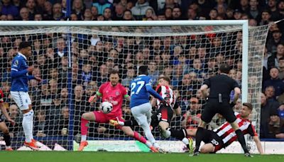 Victoire cruciale pour Everton en Premier League : Idrissa Gana Gueye sécurise le maintien avec un but décisif contre Brentford