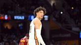 LAPD said sergeant violated policy when kneeling on Pelicans C Jaxson Hayes' neck during arrest