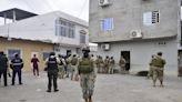 Policías y militares allanan viviendas en circuitos cerrados en el Guasmo sur