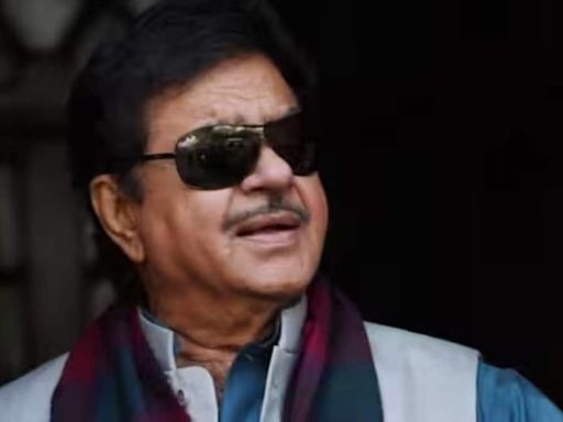 Actor Shatrughan Sinha hospitalised, son Luv Sinha says, ‘Dad had viral fever and weakness’