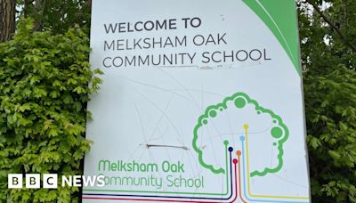 Melksham Oak Community School teachers start two-day strike