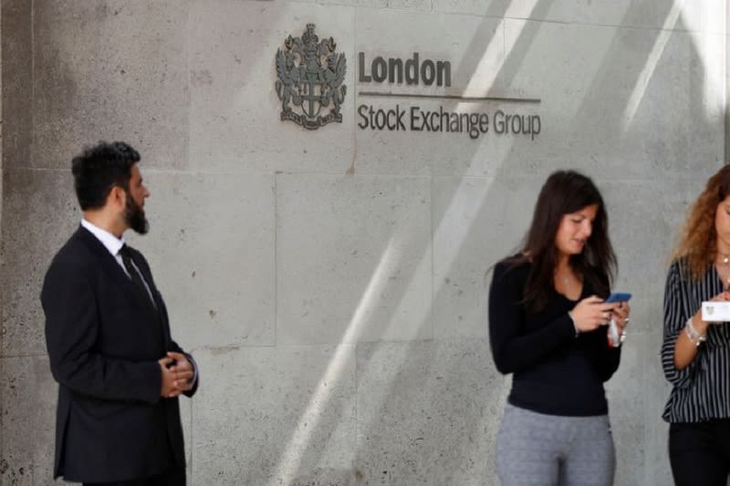 U.K. shares higher at close of trade; Investing.com United Kingdom 100 up 0.15% By Investing.com