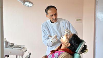 Renowned Nilgiris dentist Tarun Chhabra to retire from practice on Saturday