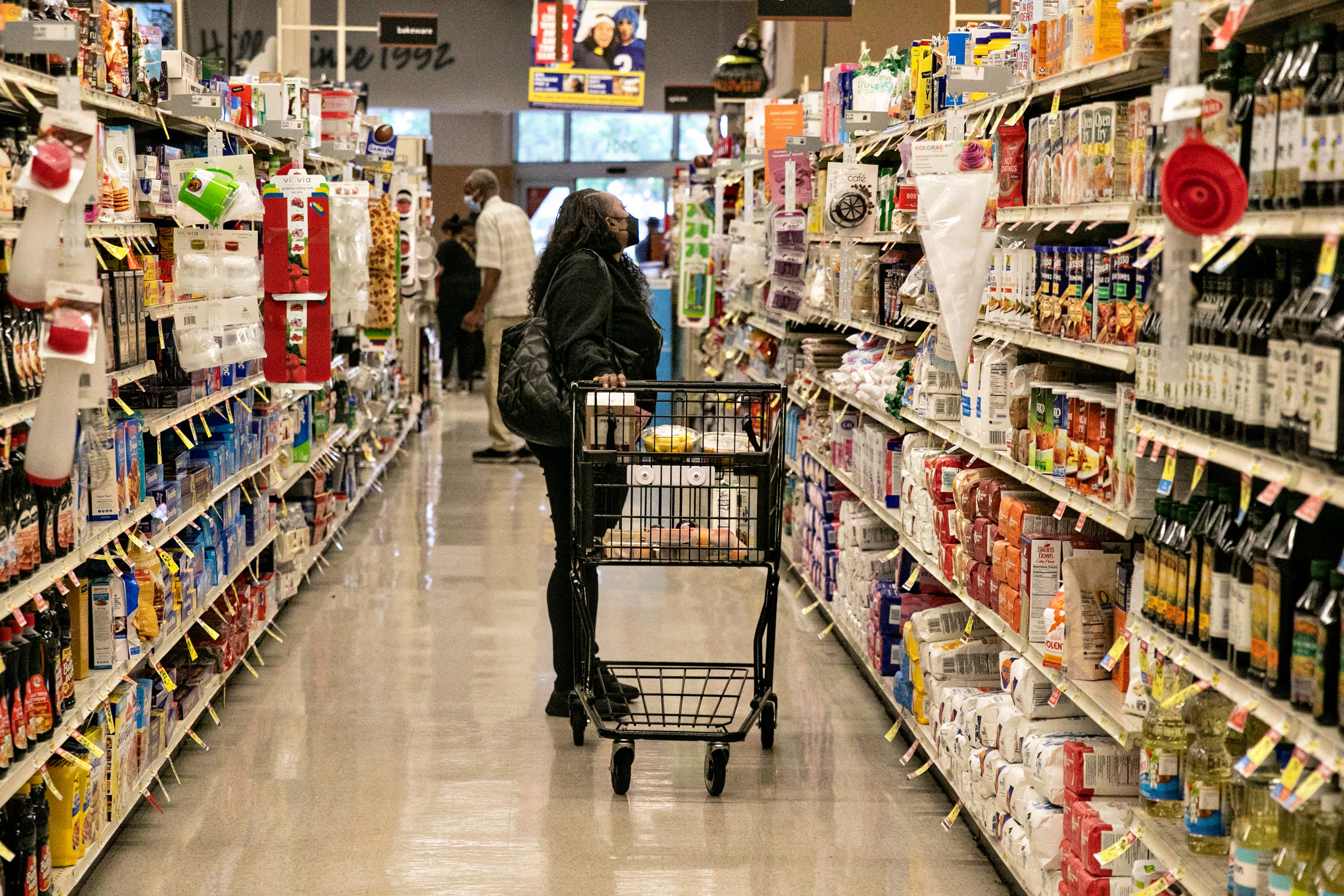 Would a Kroger and Albertsons merger drive grocery prices up or down? The answer is complicated